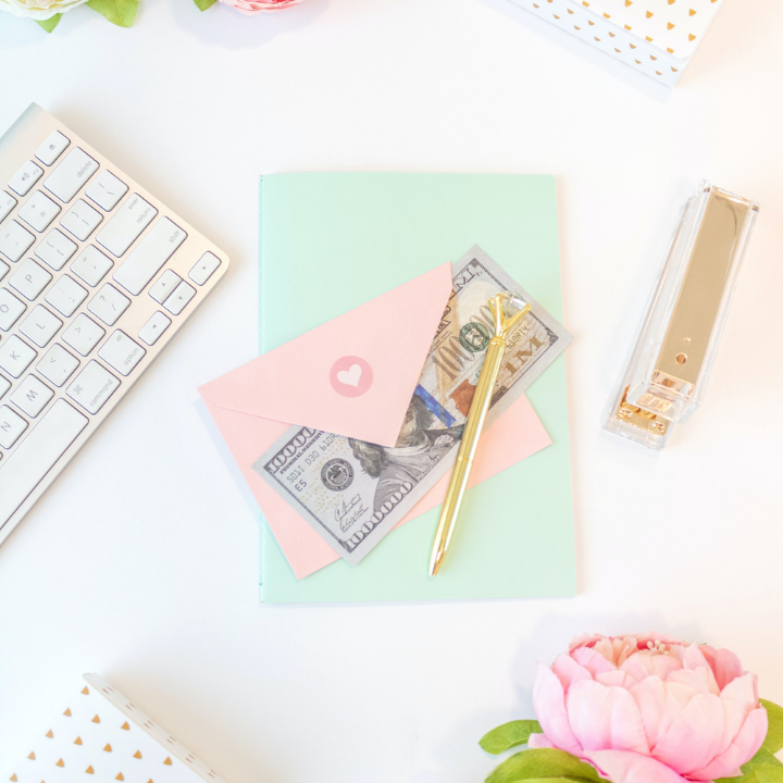 How do brands pay influencers? Cash vs. value-first guide